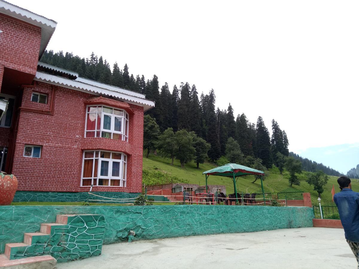 Hotel Glacier Heights Sonāmarg Buitenkant foto